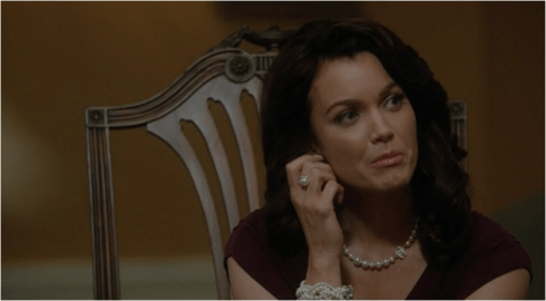 Scandal 3.06 Chanel pearls