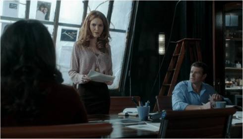 Scandal 3.07 watch chain