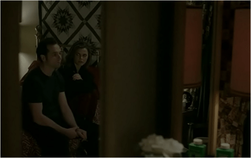 The Americans 2.02 mirror