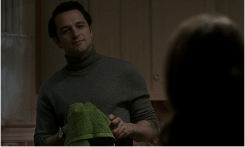The Americans 2.06 washing up