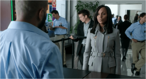 Scandal 4.01 grey Gucci