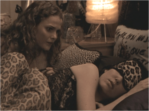 Felicity 4.18 Felicity and Meghan