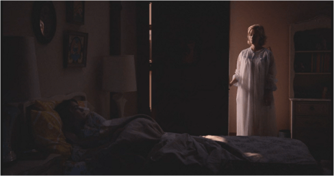 Mad Men 7.13 Betty nightdress