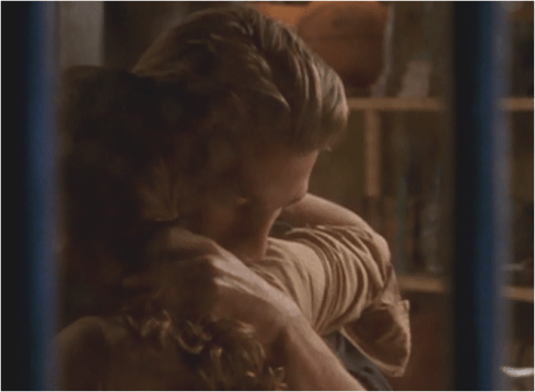 Felicity 4.21 hug
