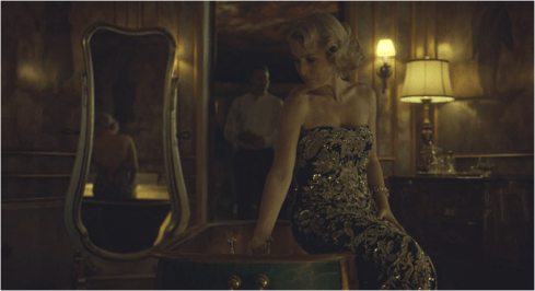 Hannibal 3.01 Bedelia in gold