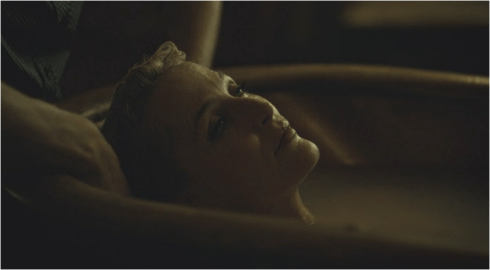 Hannibal 3.03 Bedelia hair washing