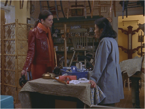 Gilmore Girls 1.12 Lorelai bad outfit