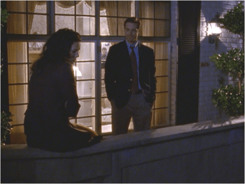 Gilmore Girls 1.15 balcony